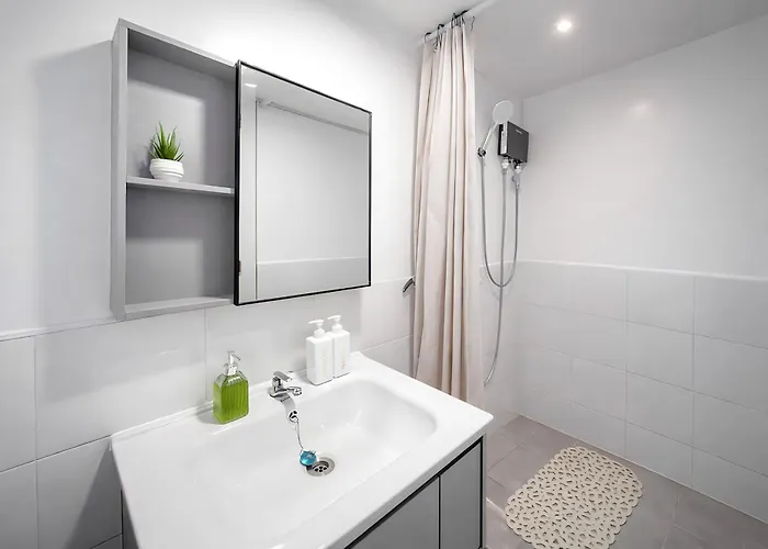 Modern - Near Airport - Plumera Mactan Aparthotel Bankal